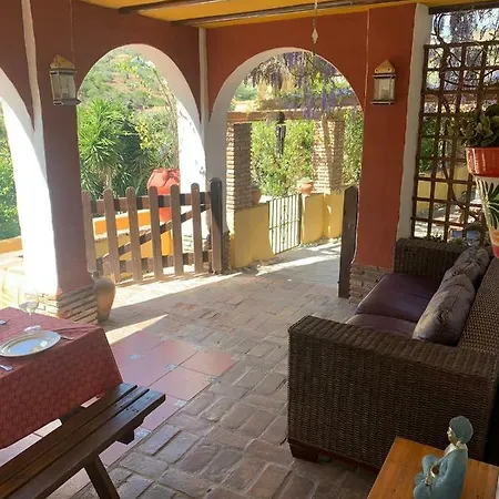 Holiday home Lemon Grove Farmhouse *