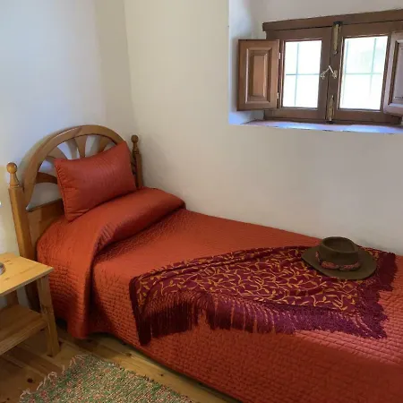 Vakantiehuis Lemon Grove Farmhouse Comares